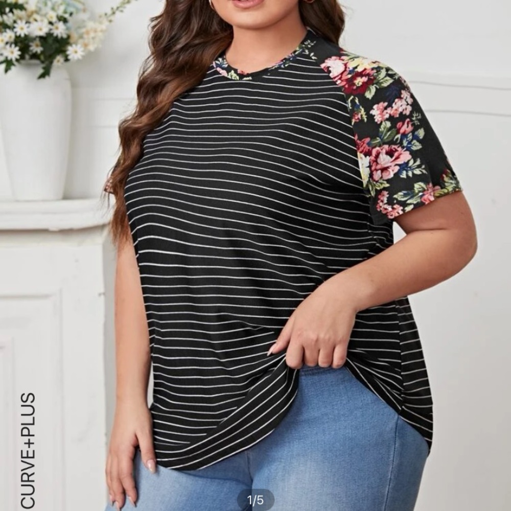 Never used. Size 5x = 22 Plus & Floral Print Raglan Sleeve Tee - Picture 2 of 5